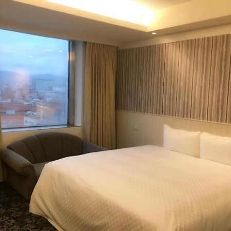 友愛金色商旅golden Age Hotel Тайпей Екстериор снимка