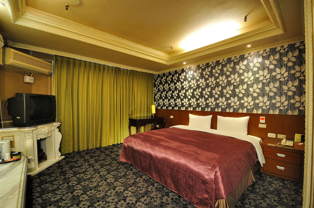 友愛金色商旅golden Age Hotel Тайпей Екстериор снимка