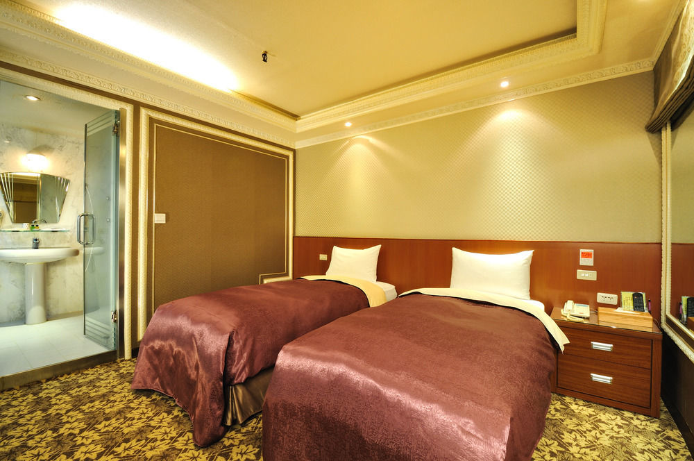 友愛金色商旅golden Age Hotel Тайпей Екстериор снимка