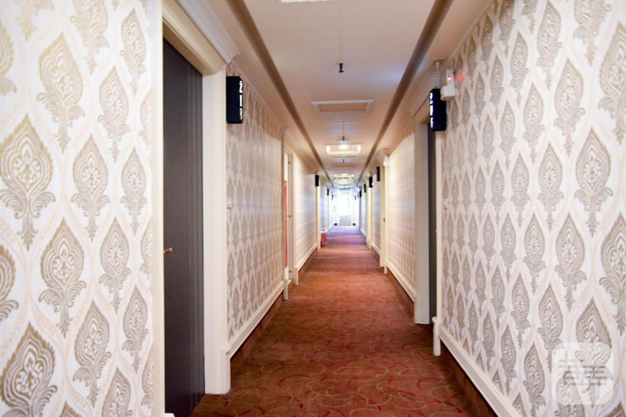友愛金色商旅golden Age Hotel Тайпей Екстериор снимка